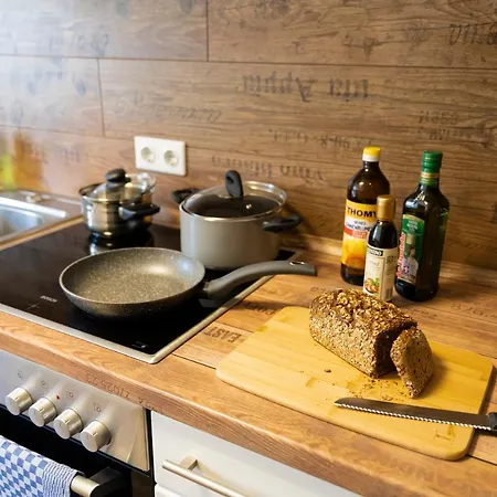 Ferienwohnung Fuer 4, Mitten In Solingen Esterno foto