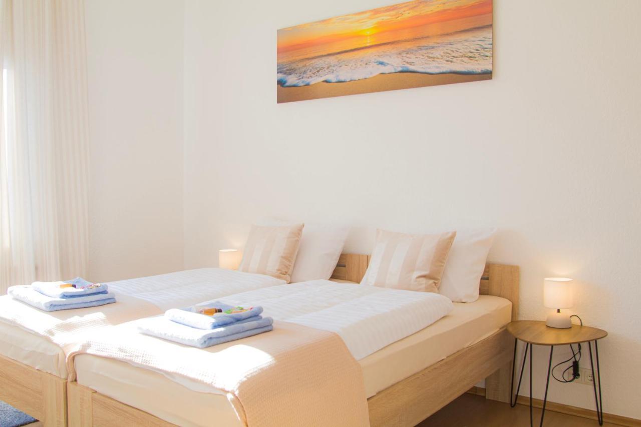 Appartement Fuer 4, Mitten In
